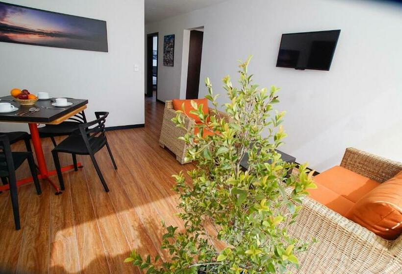 スイート, Casa Q