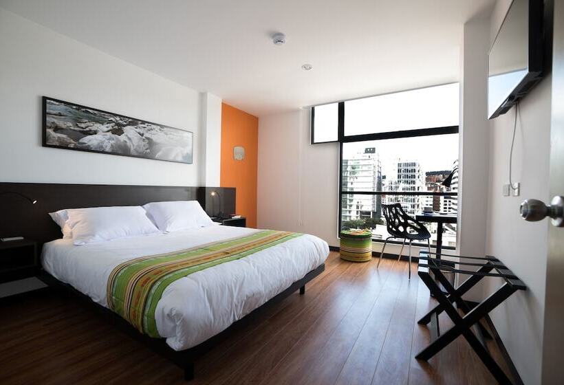 ファミリールーム, Casa Q