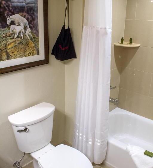 מיטת קינג בסוויטה, Cedar Creek Lodge & Conference Center