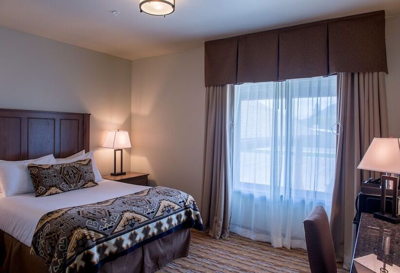 Люкс, Cedar Creek Lodge & Conference Center