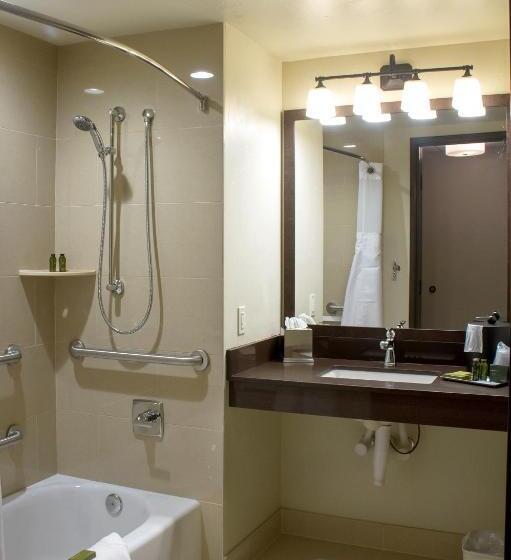 Люкс Адаптированный для Инвалидов, Cedar Creek Lodge & Conference Center