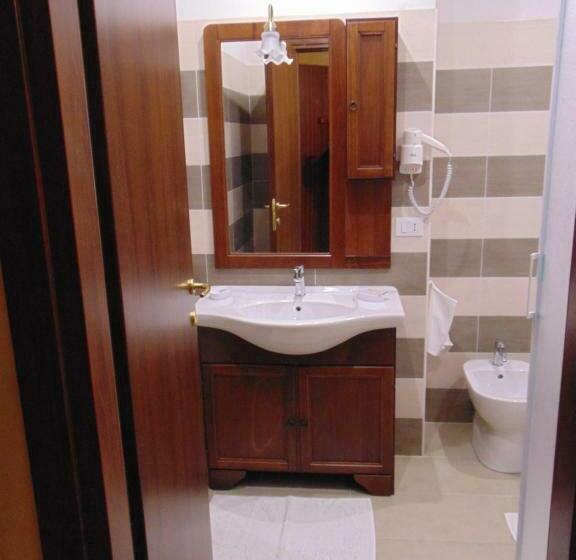 اتاق استاندارد, Europa