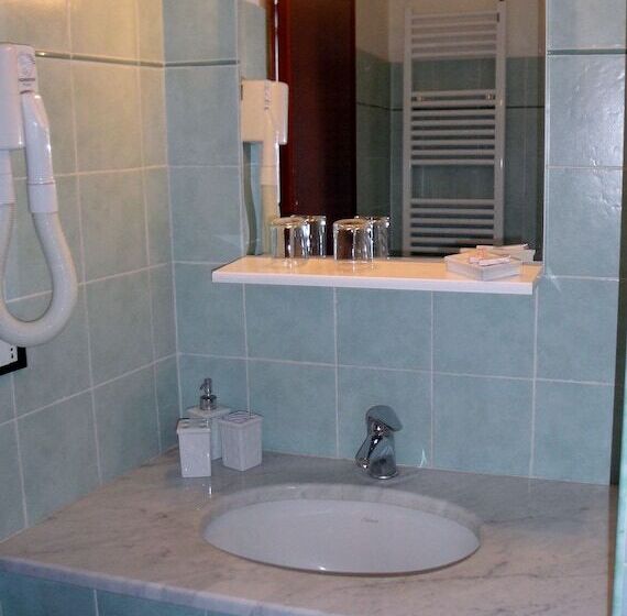 اتاق استاندارد یک نفره, Europa