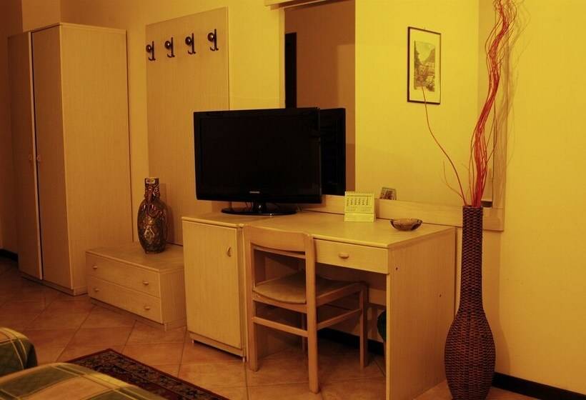 اتاق استاندارد, Europa