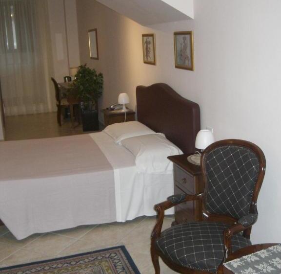 اتاق استاندارد, Europa