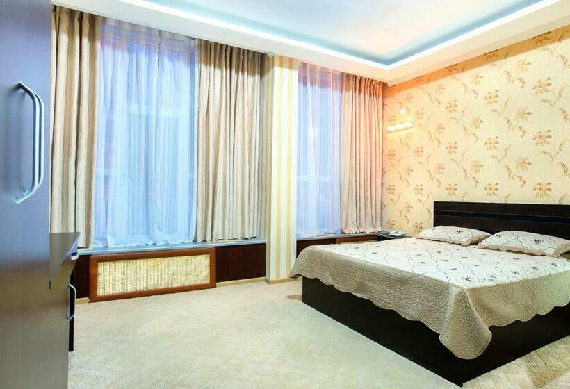 اتاق استاندارد, Kazakhfilm