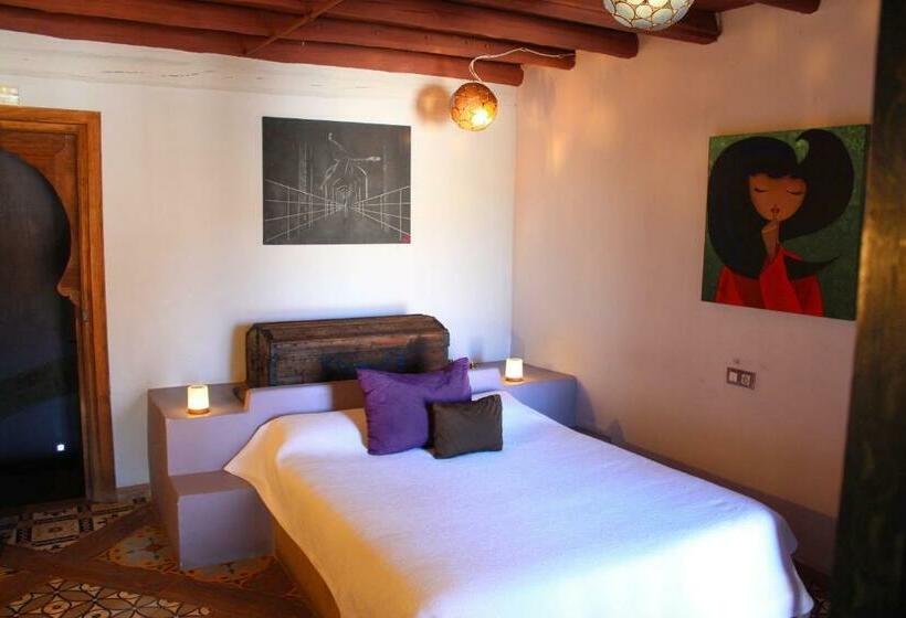 اتاق استاندارد, La Boheme