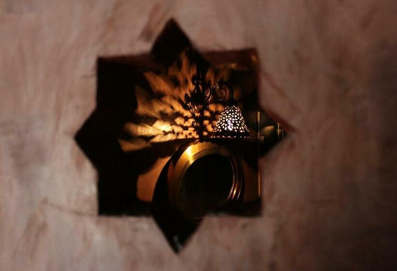 اتاق استاندارد, La Boheme