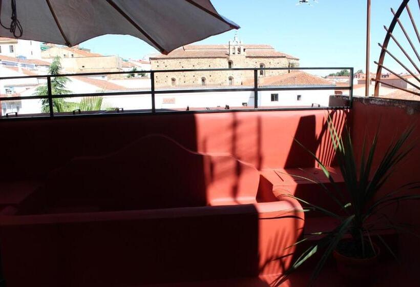 اتاق استاندارد با تراس, La Boheme