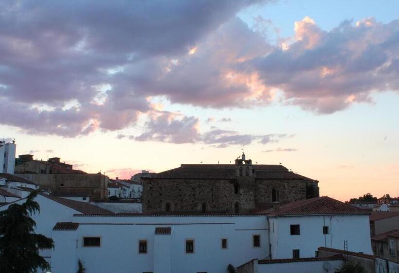 اتاق استاندارد با تراس, La Boheme