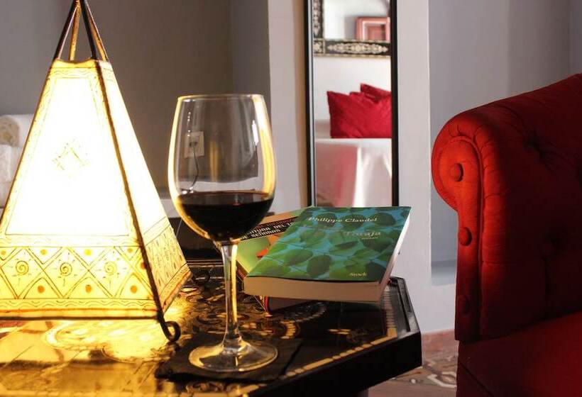 اتاق استاندارد, La Boheme