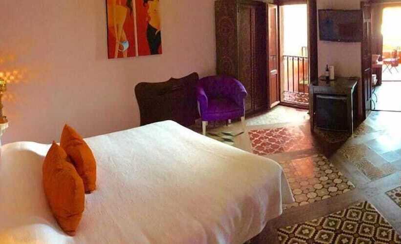 اتاق استاندارد با تراس, La Boheme