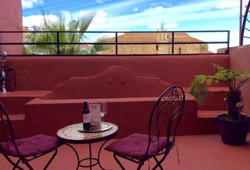 اتاق استاندارد با تراس, La Boheme