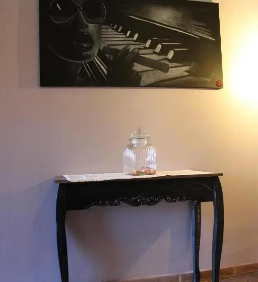 اتاق استاندارد با تراس, La Boheme