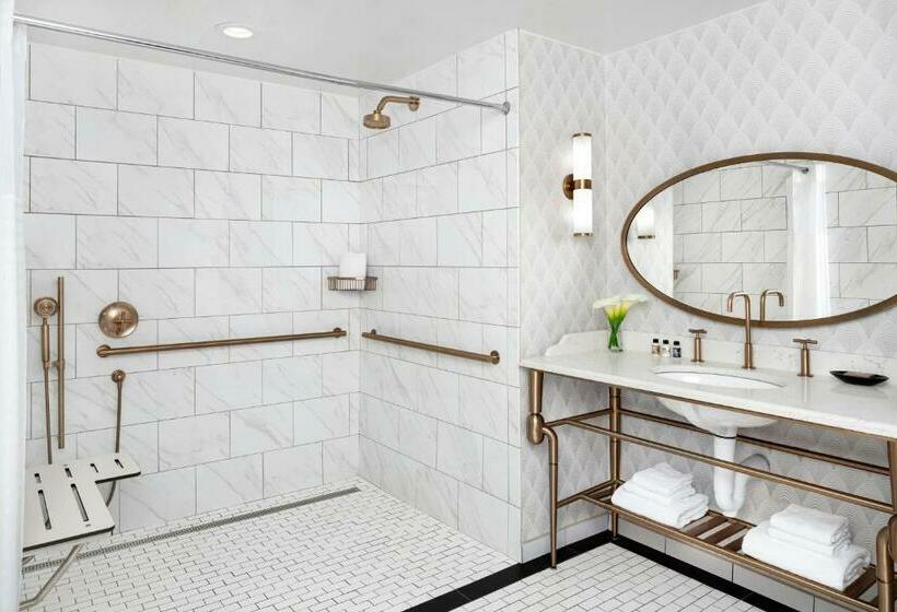 스탠다드 룸 킹사이즈 침대, Leveque, Autograph Collection