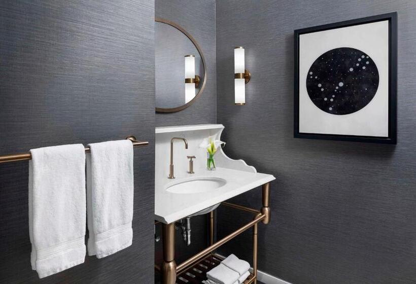 스위트 킹사이즈 침대, Leveque, Autograph Collection