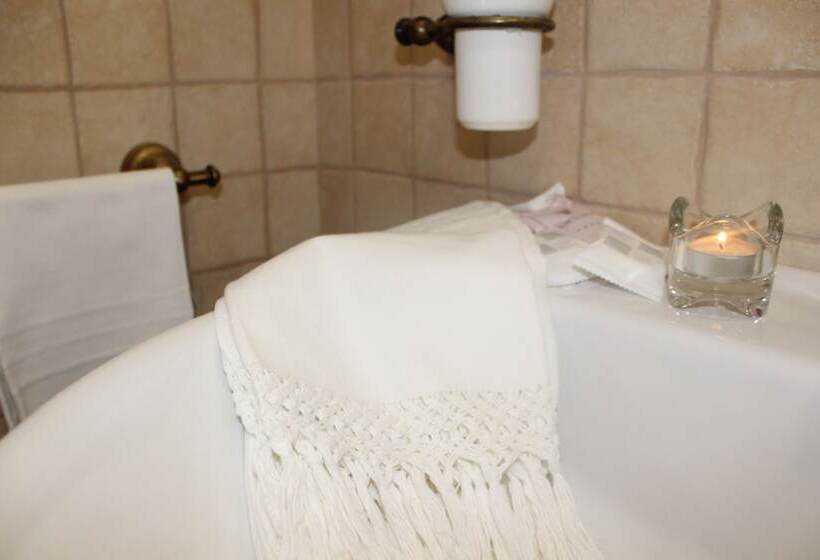 Номер Стандарт, Masseria Tolla