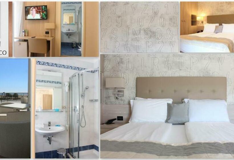 Standardzimmer seitl. Meerblick mit Balkon, Monaco