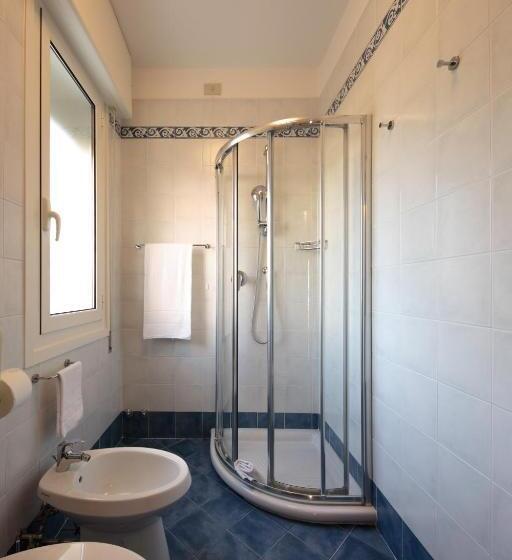 Standard Einzelzimmer Seitl. Meerblick, Monaco