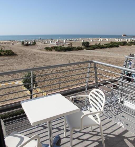 3-Bett-Standardzimmer Meerblick, Monaco
