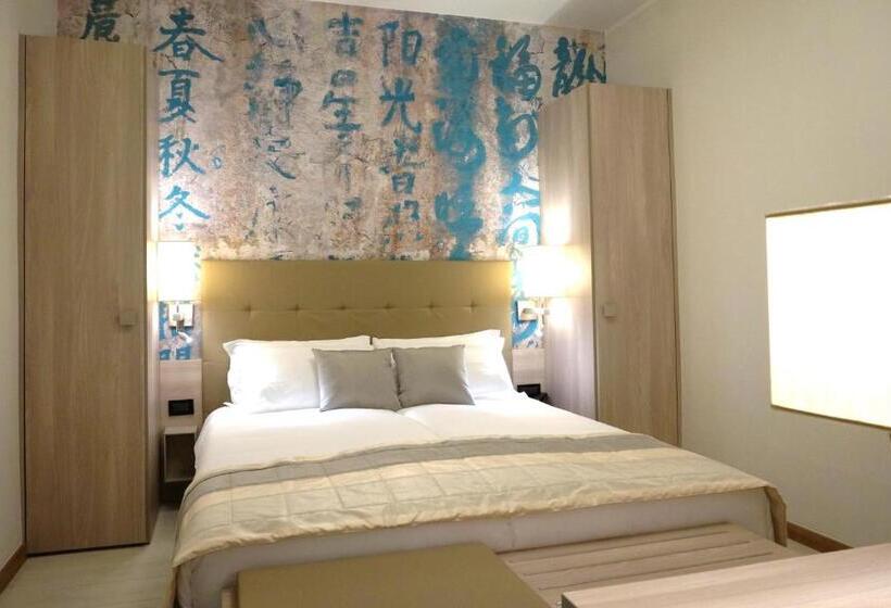 Basis Zimmer, Monaco