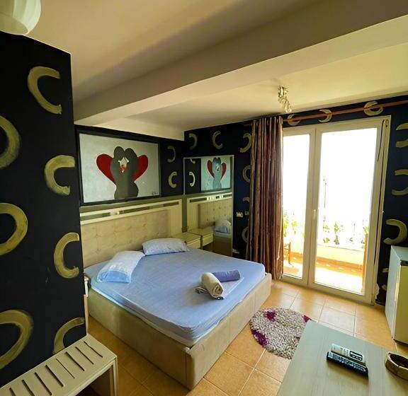 1 Bedroom Apartment Sea View with Balcony, Nacional