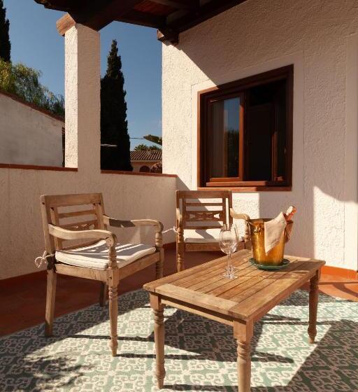 Полулюкс Повышенной Комфортности, Nora Club Hotel & Spa