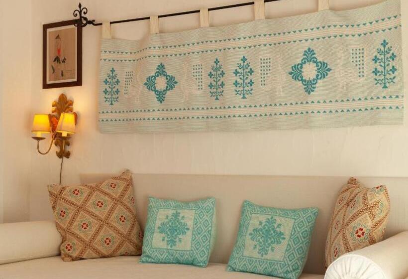 Полулюкс Повышенной Комфортности, Nora Club Hotel & Spa