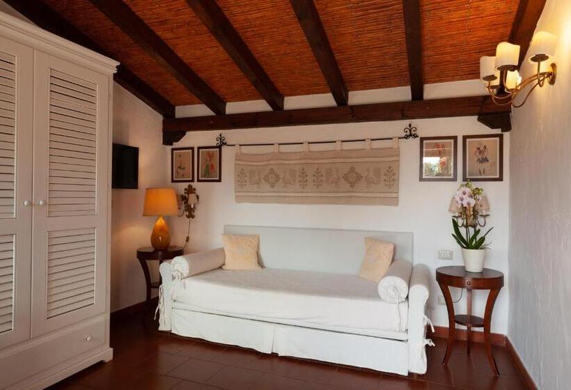 Полулюкс Повышенной Комфортности, Nora Club Hotel & Spa