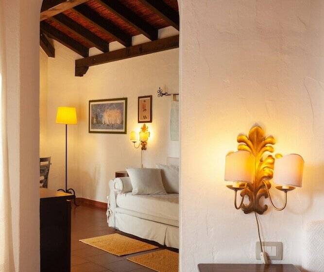 Полулюкс, Nora Club Hotel & Spa