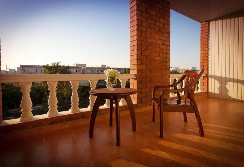 اتاق استاندارد یک نفره, Rahat