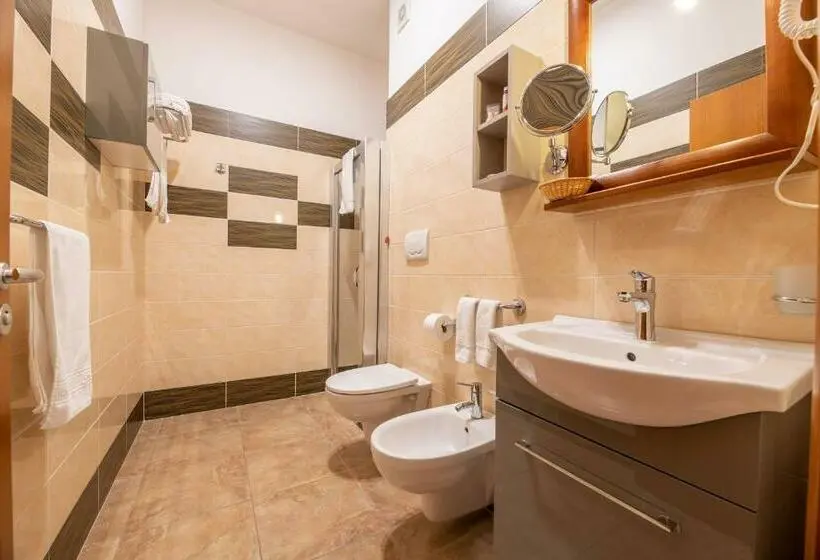 اتاق استاندارد, Salento Mirfran