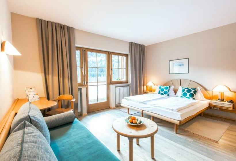 غرفة قياسية, Taubers Bio Vital