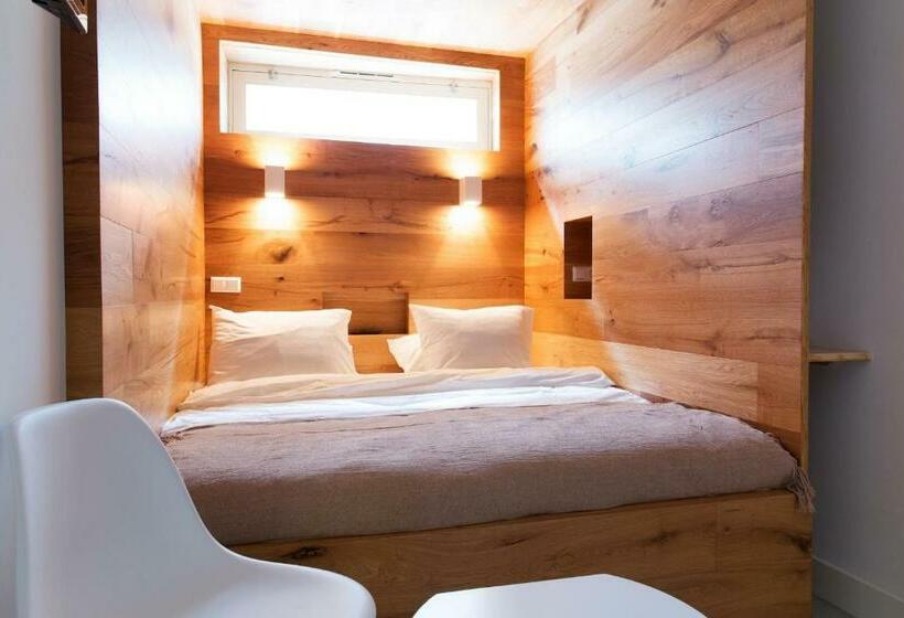 5 Bedroom Apartment, The Mansion