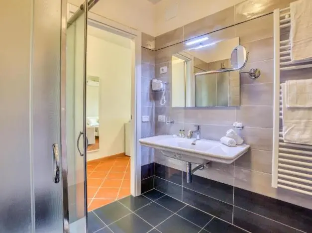 Quarto Quadruple Standart Vista Jardim, Villa De Santis