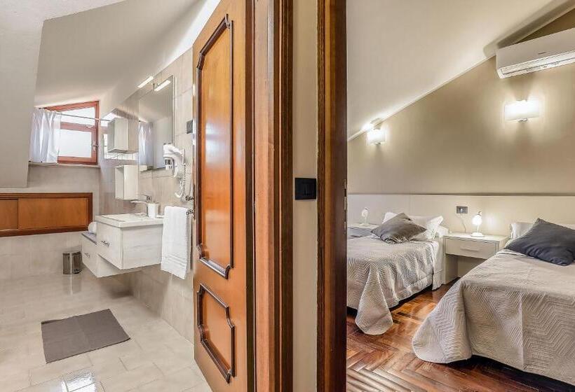 غرفة سوبيريور رباعية, Villa De Santis