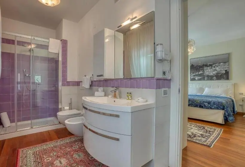 Quarto Triplo Superior, Villa De Santis