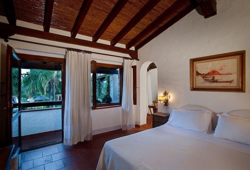 Полулюкс, Nora Club Hotel & Spa