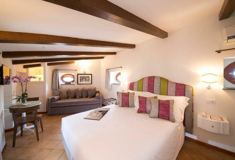 Семейный Номер Deluxe, B&b Maiure