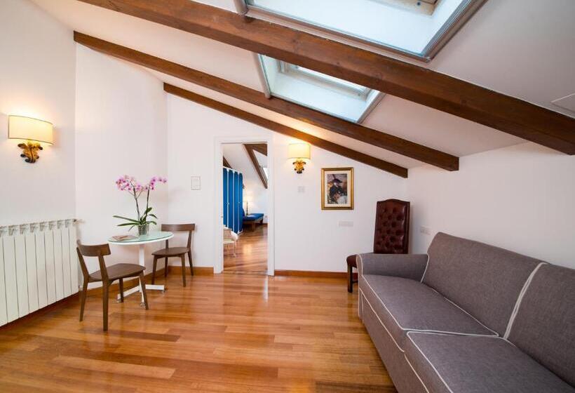 Семейный Номер Классика, B&b Maiure