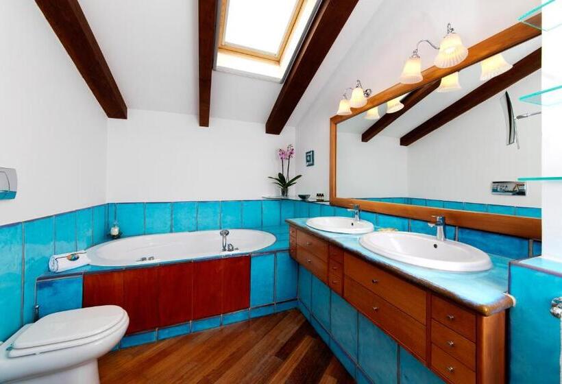 جناح جونيور, B&b Maiure