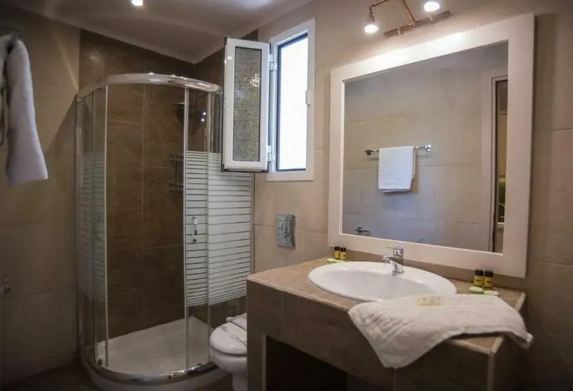 استودیوی لوکس, Villa Vita Holidays
