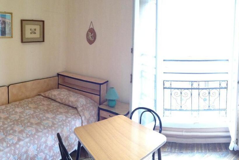 Ortak Banyolu Tek Kişilik Standart Oda, Panorama Bologna Centro