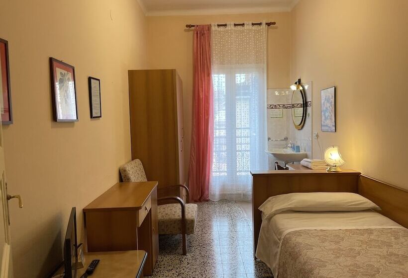 Ortak Banyolu Tek Kişilik Standart Oda, Panorama Bologna Centro