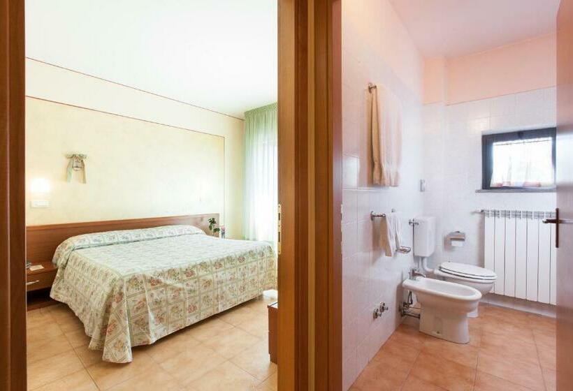 스탠다드 룸, Fabbrini