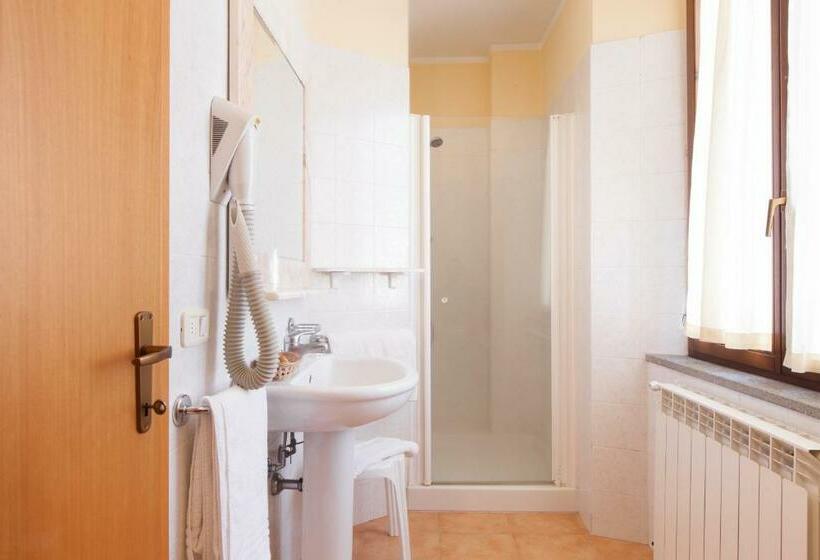 스탠다드 룸, Fabbrini