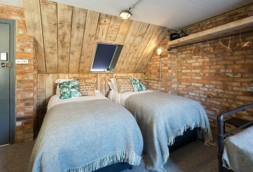 スイート, One Broad Street