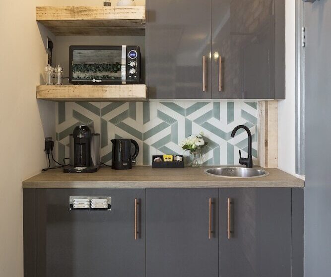 デラックスルーム, One Broad Street