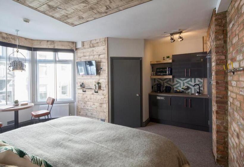 デラックスルーム, One Broad Street