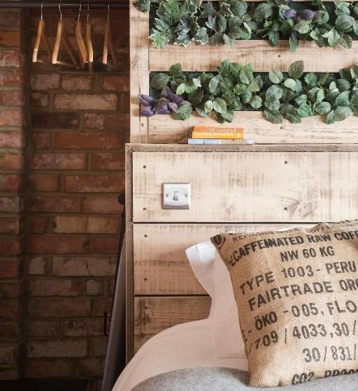 デラックスルーム, One Broad Street